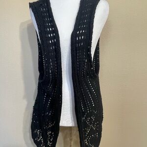 Black Open-Knit Women's Sweater Vest XL